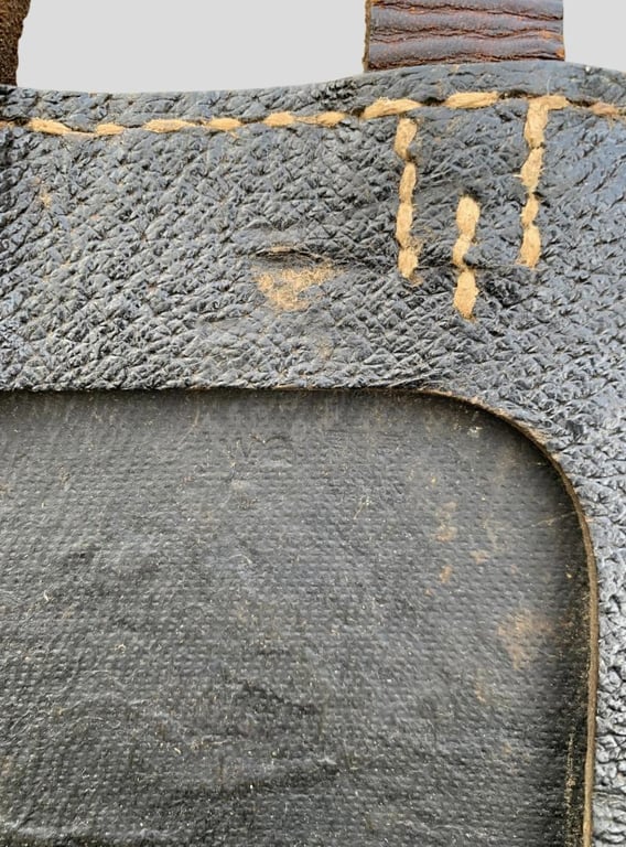 German Late-War Entrenching Tool and Carrying Case