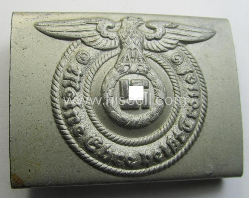 Stunning - and almost mint! - Waffen-SS enlisted-mens'- (ie. NCO-) type belt-buckle (being a typical, unmarked and typical steel-based: 'Overhoff & Cie'-example) that comes in a surely issued- albeit  hardly used- nor worn-, condition