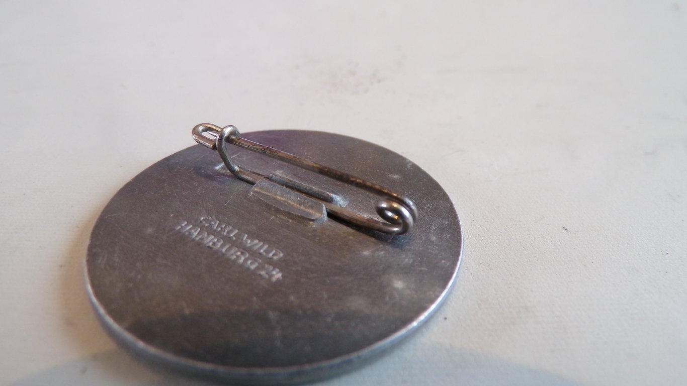Original 1936 Tag der Arbeit National Labor Day Tinnie - Carl Wild Hamburg