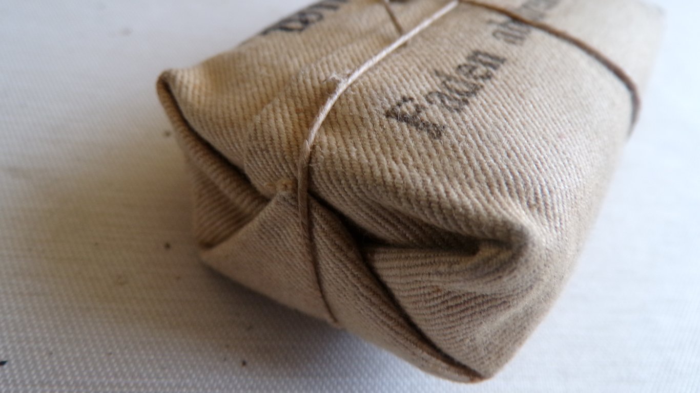 Imperial First Aid Bandage - XIV AK Dated 1917
