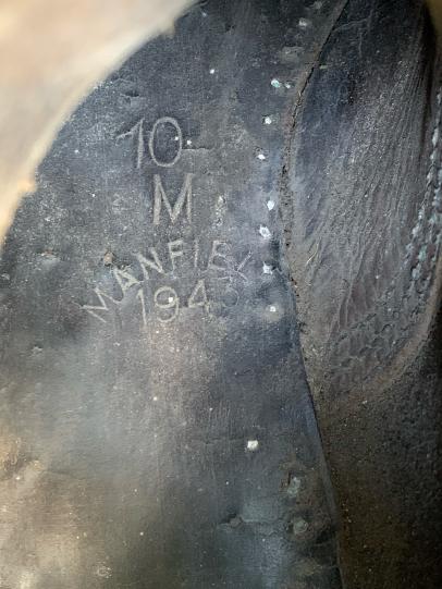 British Ammo Boots size 10 -1943-