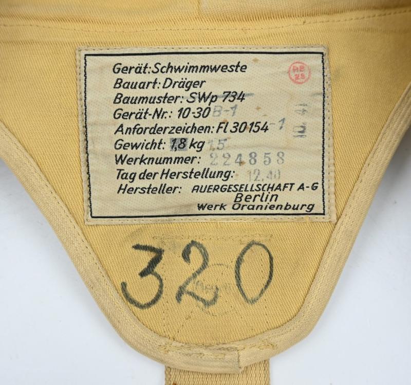 German LW Swimmweste 10-30 B-1