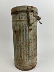WW2 German Gasmask Canister "Winter Camo"