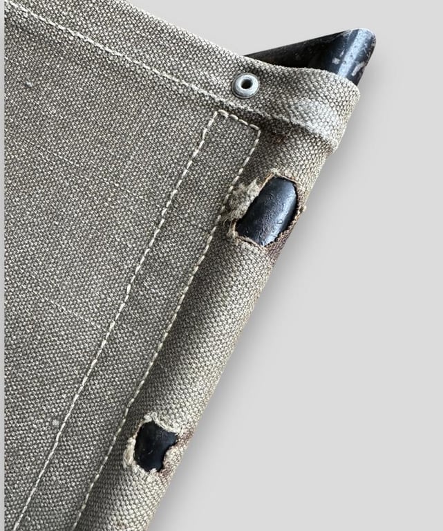 WH (HEER) Foldable Radio/Telephone Operators Stool