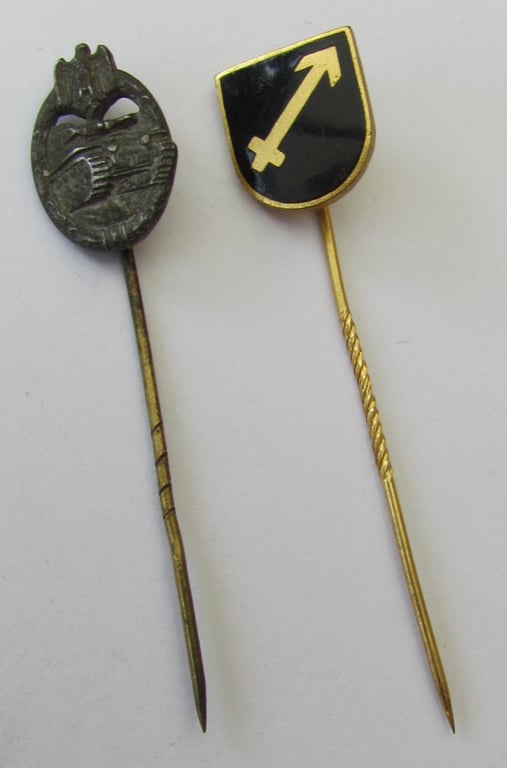 Document/Medal grouping, 23rd Panzer divison Panther V crewman ( including Panzerkampfabzeichen 25!) EXTRA PICTURES