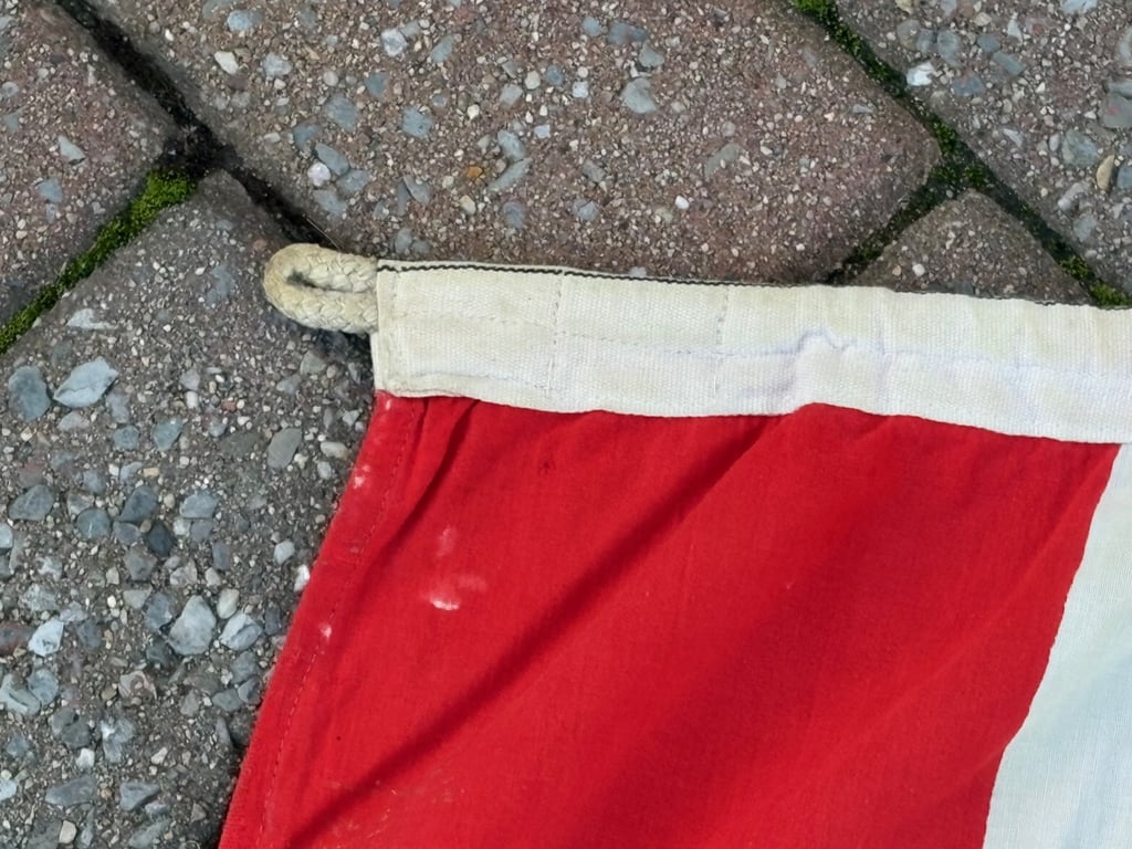 AUTHENTIC ORIGINAL JFK ELECTION PRINTED CAMPAIGN JFK 50-STAR FLAG 1960 FROM THE STATE OF WEST VIRGINIA AND USED