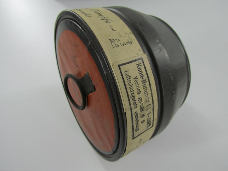 AUER German Luftschutz gasmask set..... Almost Mint