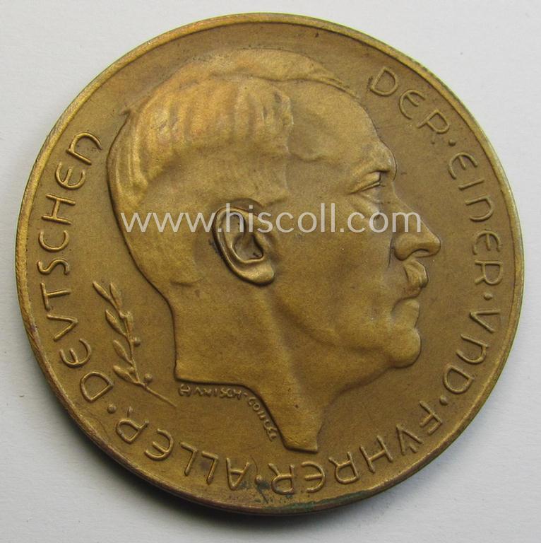 Attractive, TR-period, commemorative-plaque (ie. 'Erinnerungs- o. nichttragbare Medaille') showing a portrait of AH and bearing the text: 'Der einer und Führer aller Deutschen - Das Grossdeutsche Reich ist erstanden - 13.-3 - 29.-9-1938'