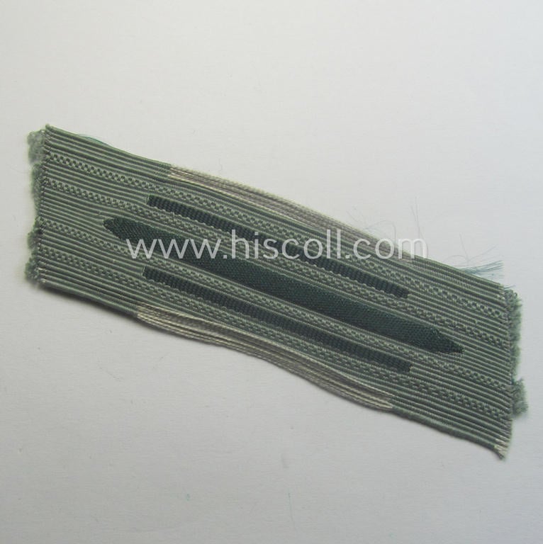 Neat - and fully matching! - pair of WH (Heeres) mid- (ie. later-) war-period- and/or: 'standard-issued'-pattern WH (Heeres) collar-tabs (or: 'Einheitskragenspiegel') being of the desirable 'generic-pattern'