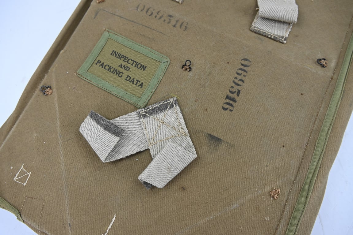 USAAF WW2 Army Air Corps Parachute Backtray