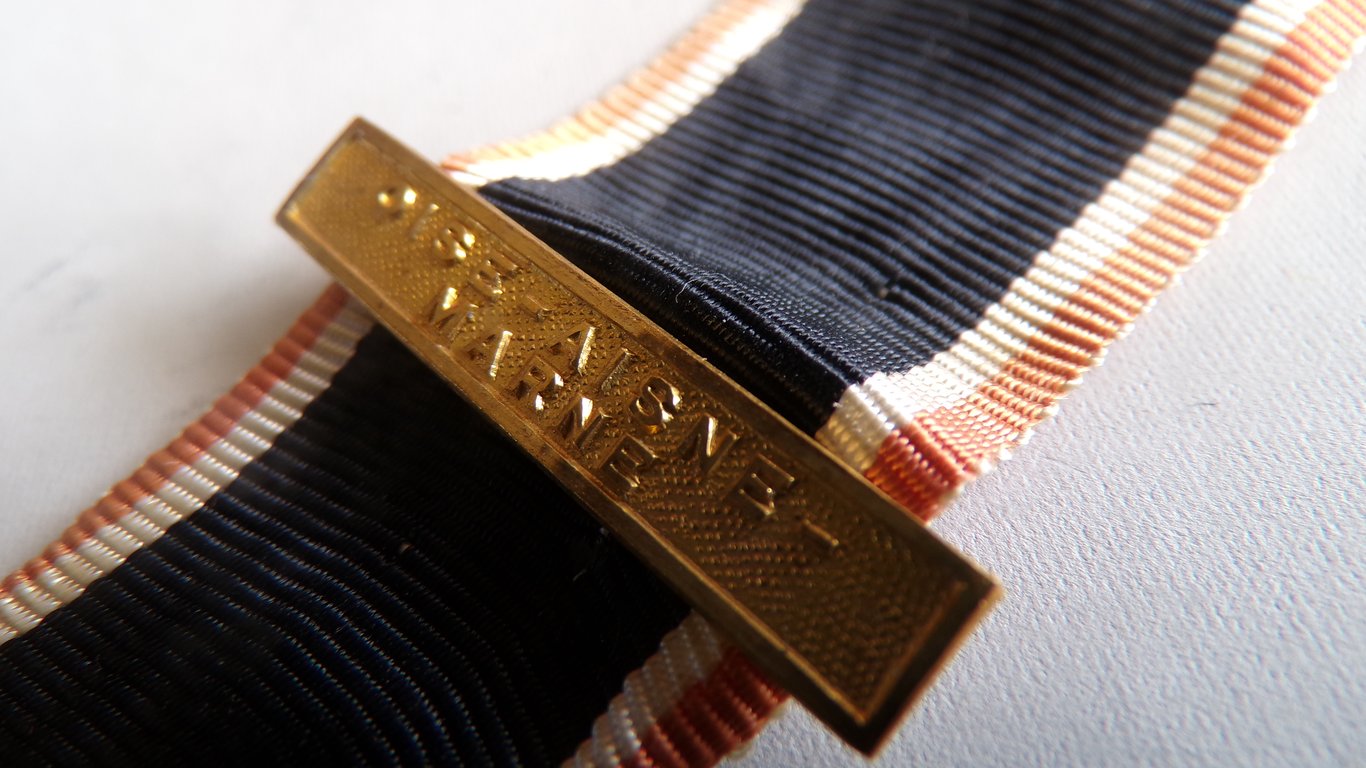 Kyffhäuserbund ribbon with 5 combat clasps