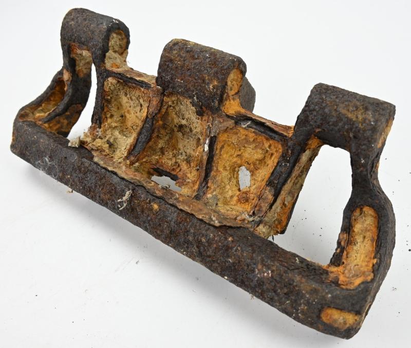 German WH/SS panzer IV Track Link with battledamage