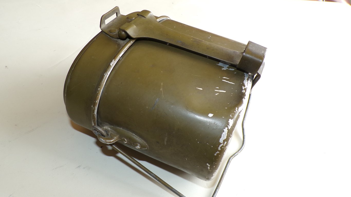 Wehrmacht M31 Mess Kit HRE 41/42