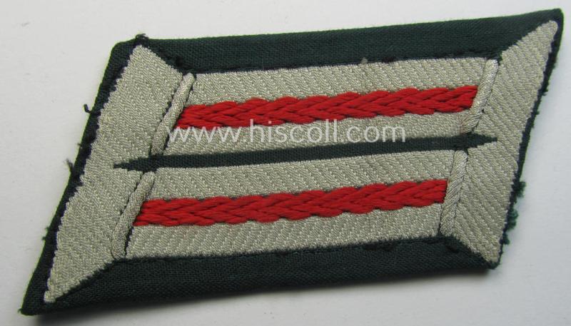 Attractive - and truly used! - pair of WH (Heeres) (later-war-pattern) officers'-type collar-tabs (ie. 'Kragenspiegel für Offiziere') as executed in 'BeVo'-weave pattern as was intended for an officer serving within the: '(Sturm)Artillerie-Trup...