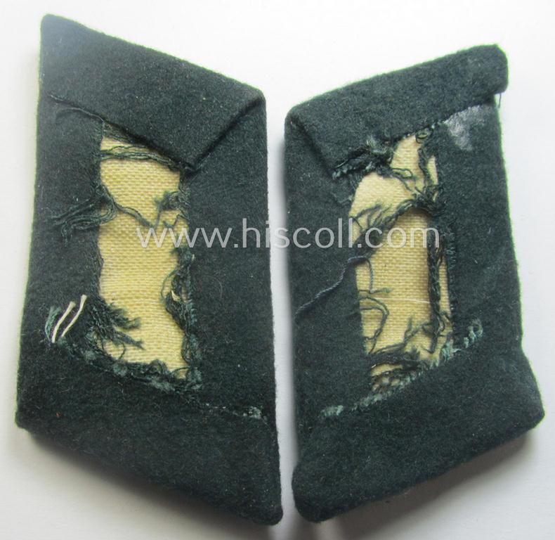 Pair of WH (Heeres) collar-tabs (ie. 'Kragenspiegel für Offiziere'): 'Panzer-Grenadier-Truppen'
