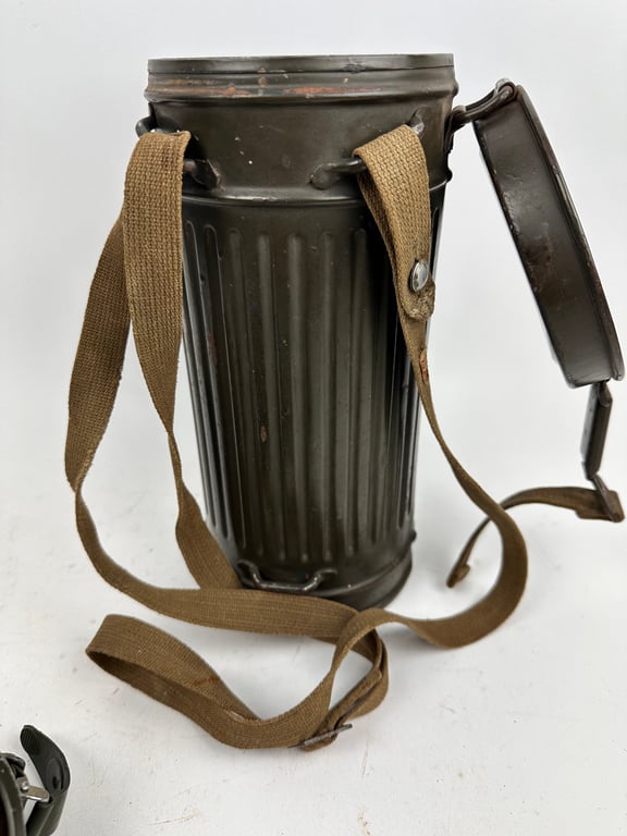 WW2 German Gasmask Named "Ogfr. Lonarz"
