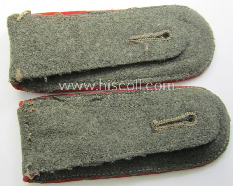 Pair of WH (Heeres) NCO-type shoulderstraps: 'Wachtmeister eines (Sturm)Art.-Abts. o. Rgts.'