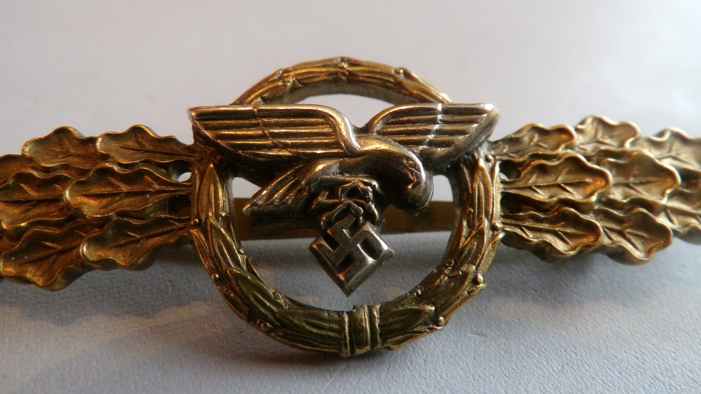 Frontflugspange fur Transportflieger in Gold