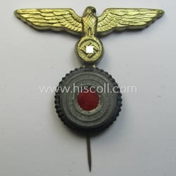 WH (Kriegsmarine) 'combined-pattern'-eagle-pin & cocarde being a non-maker-marked...