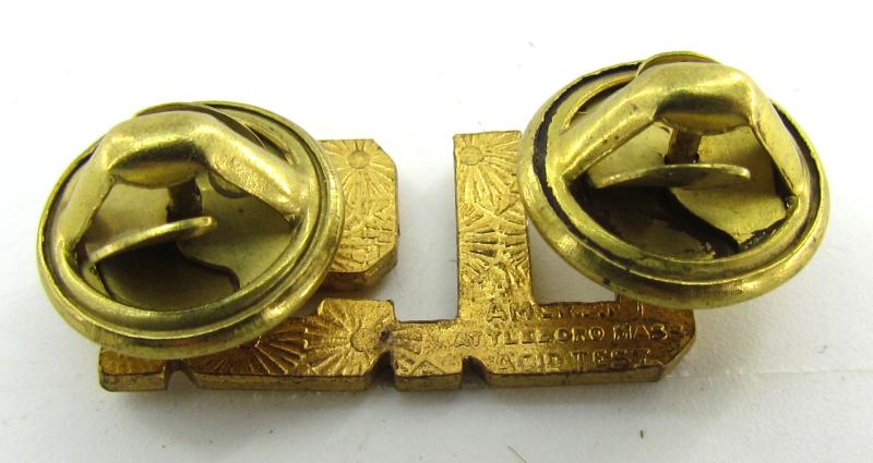 1x US WWII Collar Pin U.S