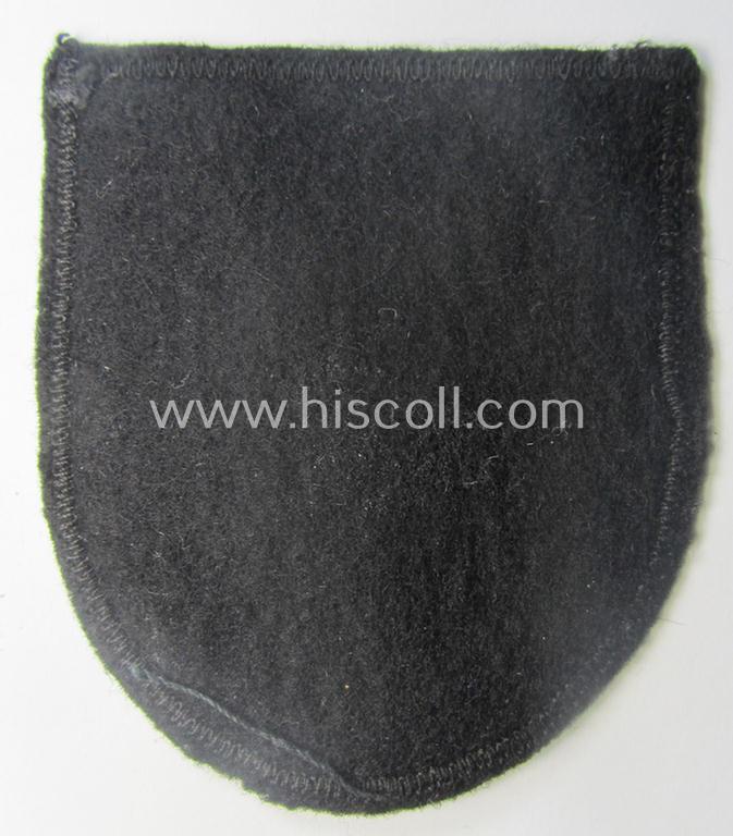 Multi-coloured N.S.D.A.P.-related arm-shield (or: armband-device) showing the coat of arms of the town of München (ie. 'Hauptstadt der Bewegung')