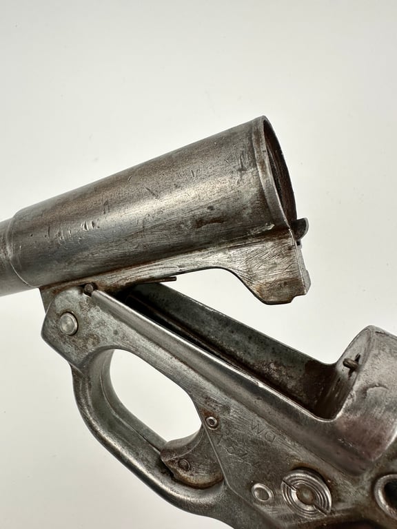 Original German WWII Flare Pistol LP42 (Leuchtpistole) By Waffenfabrik Hugo Schneider AG "wa"