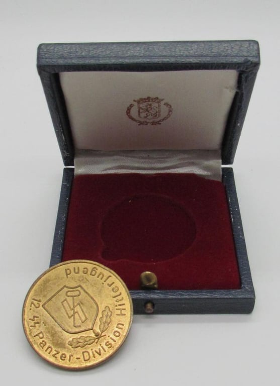 12th SS Panzer Division HJ Commemorative Medallion, with Case