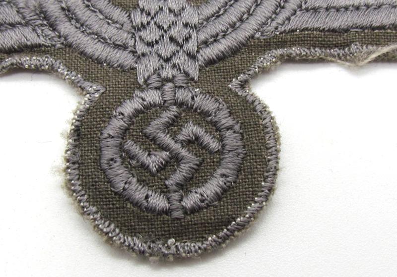Wehrmacht (Heer) EM/NCO M44/45 Breast Eagle