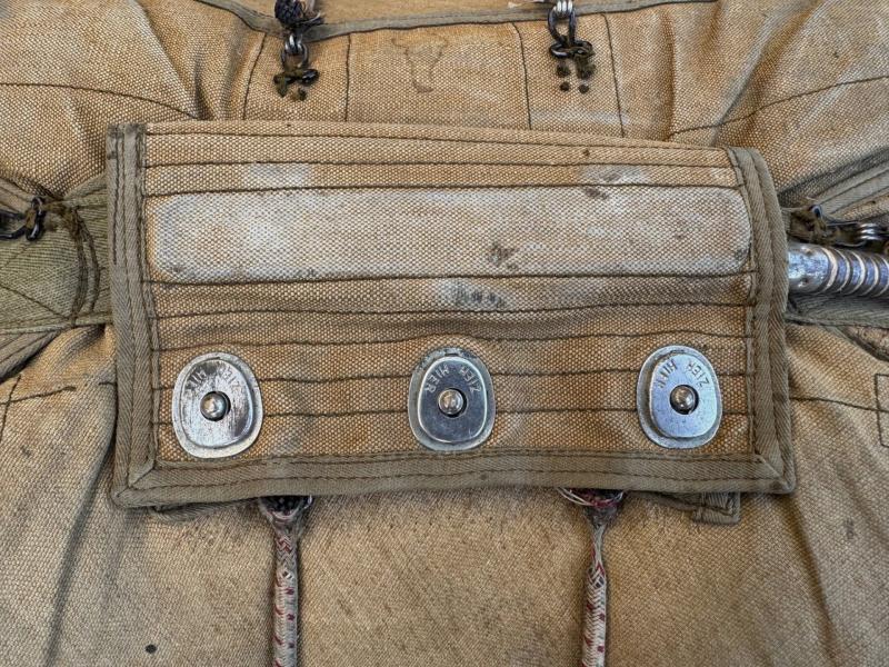 Luftwaffe Fighterpilot Seat with Parachute and harness