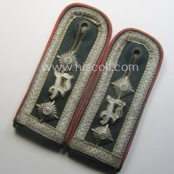 Pair of WH (Heeres) 'M36 o. M40'-pattern, neatly...