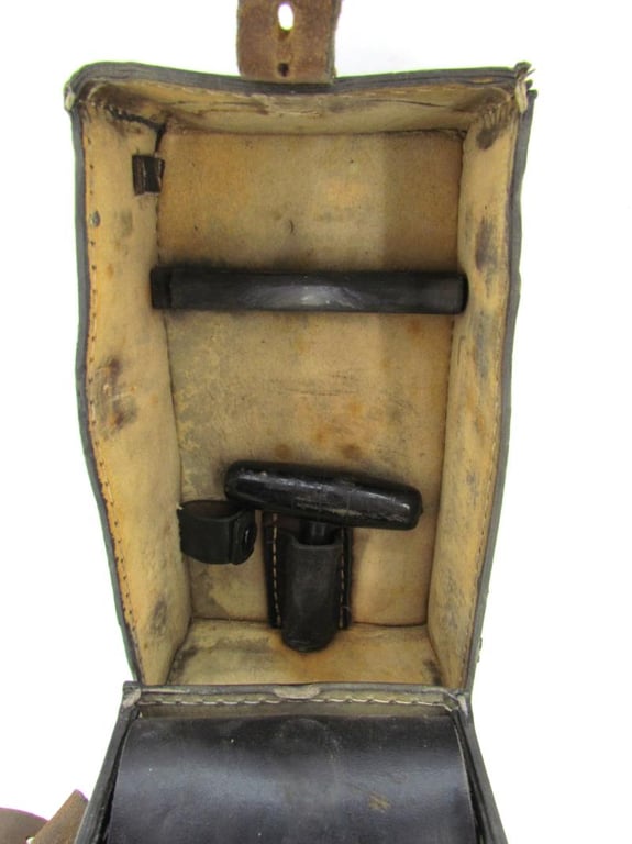 Wehrmacht Detonator type 39 or Glühzündapparat 39