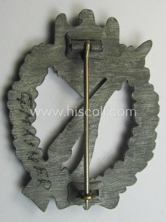 Attractive, silver-class 'Infanterie Sturmabzeichen in Silber' being a (typically) unmarked so-called: 'pillow-crimped'-pattern example as was executed in silverish-coloured, zinc-based metal (ie. 'Feinzink')