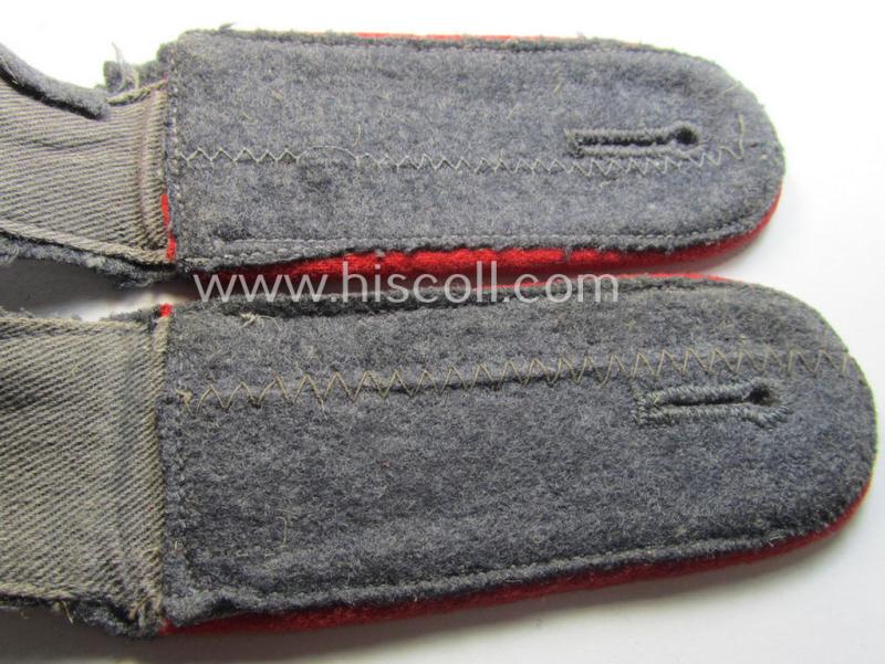 Pair of WH (Luftwaffe), EM-type shoulderstraps: 'Soldat eines Flakartillerie-Rgts. o. Abtlgs.'