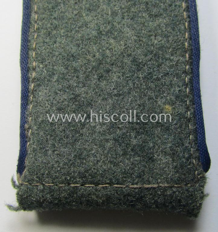 Attractive - moderately used albeit regrettably single! - so-called: 'M41- (ie. M43-) pattern', WH (Heeres) EM-type shoulderstrap as was intended for a: 'Soldat eines Sanitäts-Abteilungs o. Rgts.'