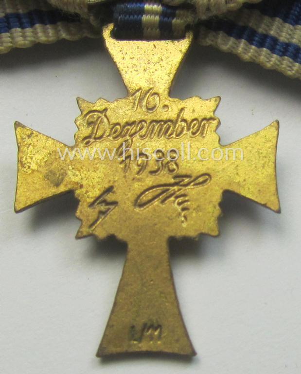 Miniature of an: 'Ehrenkreuz der deutschen Mutter - erste Stufe' (or: golden-class mothers'-cross) being a maker- (ie. 'L/11'-) marked example