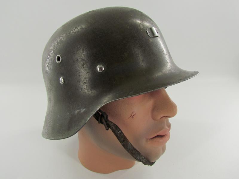 Spanish Model Z M42 Helmet