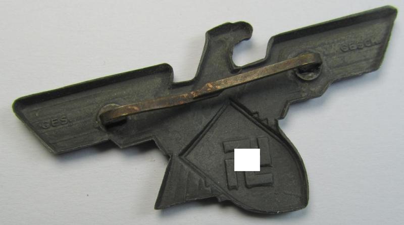 Superb - and truly rarely encountered! - 'Werkschutz o. Werksicherheitsdienst' EM- (ie. officers'-) pattern visor-cap-eagle being a non-maker-marked, zinc- ie. 'Feinzink'-based example that comes in a 'virtually mint- ie. unissued'-, condition