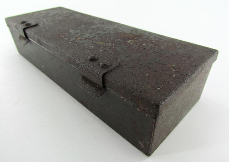 MG 34-42 Replacement Parts Box (Ersatzteilkasten) with Parts