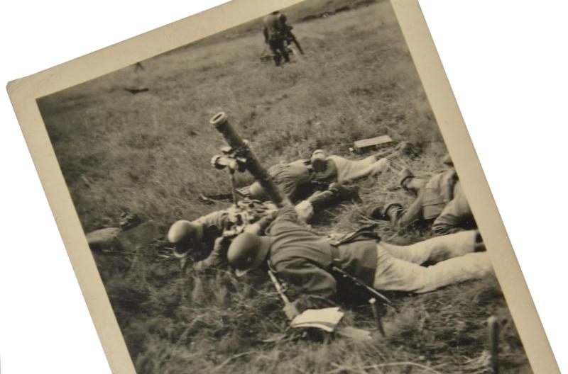 German WH Mortar Crew Picture