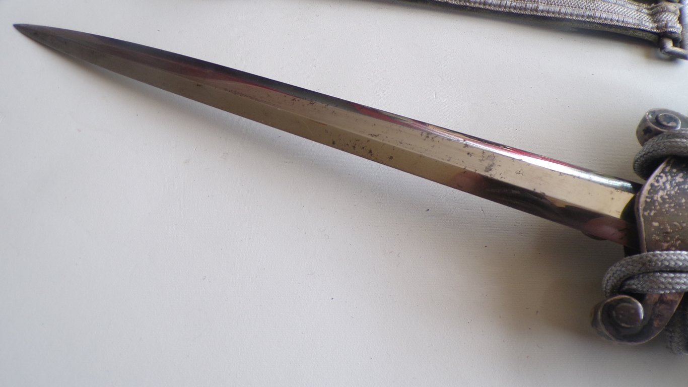 Heer (Army) Officers dagger