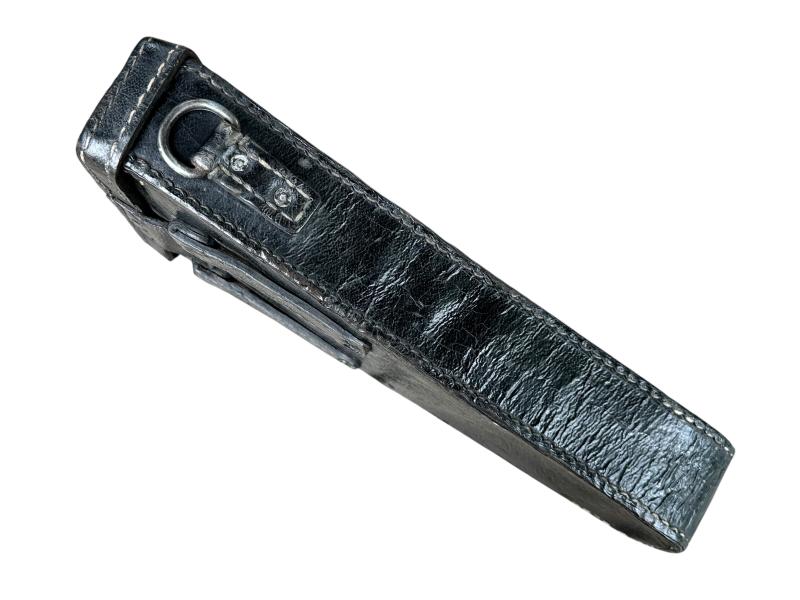 Wehrmacht 'Messdreieck 34' in Carrying Pouch