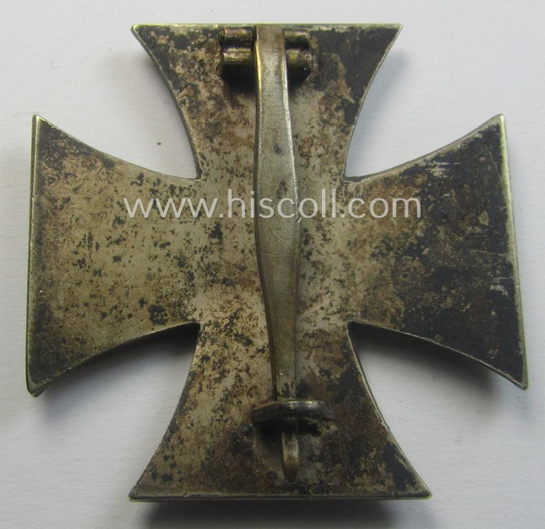 'Eisernes Kreuz 1. Klasse' being a non-maker-marked and/or fully untouched example by by the desirable 'Hersteller' named: 'Rudolf Souval'