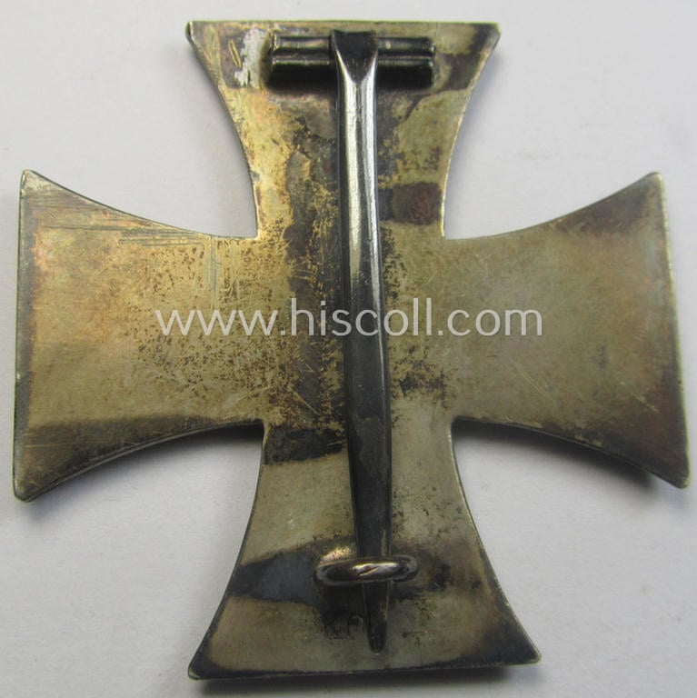 WWI-period 'Eisernes Kreuz 1. Klasse' being a (typical) non-converse-shaped example showing the makers'-designation: 'K.O.' on its back