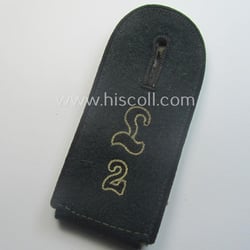 Single, early-period (ie. 'M40-pattern and/or rounded-styled), WH (Heeres)...