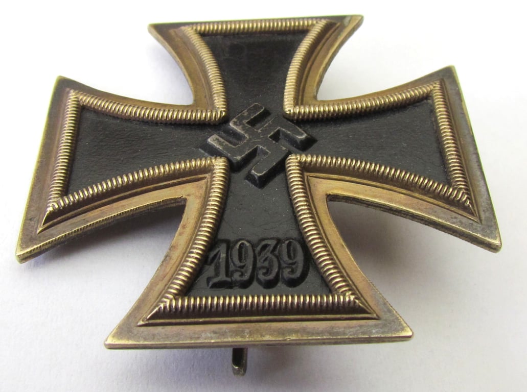 Iron Cross 1st Class 1939 (Eisernes Kreuz 1. Klasse) ( Paul Meybauer )