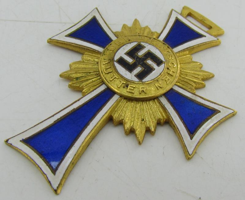 German Mothers Cross in Gold