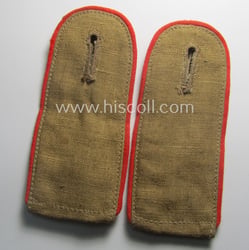Pair of WH (Luftwaffe) 'tropical-styled', EM-type shoulderstraps: 'Soldat...
