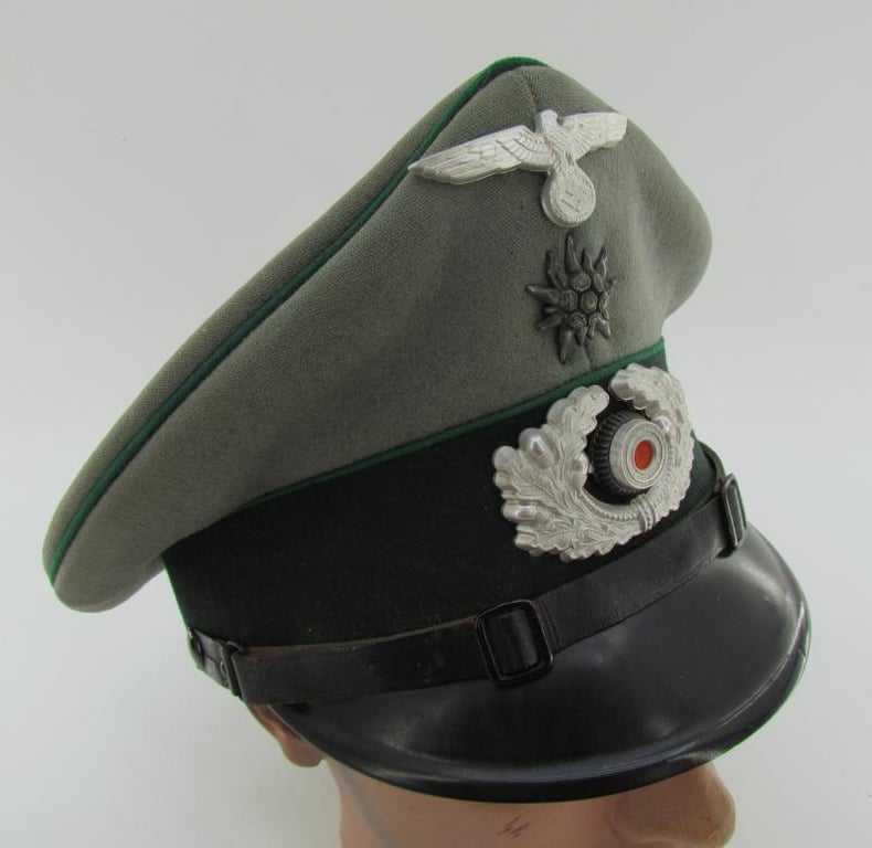 Wehrmacht Gebirgsjäger Enlisted/NCO Visor Cap