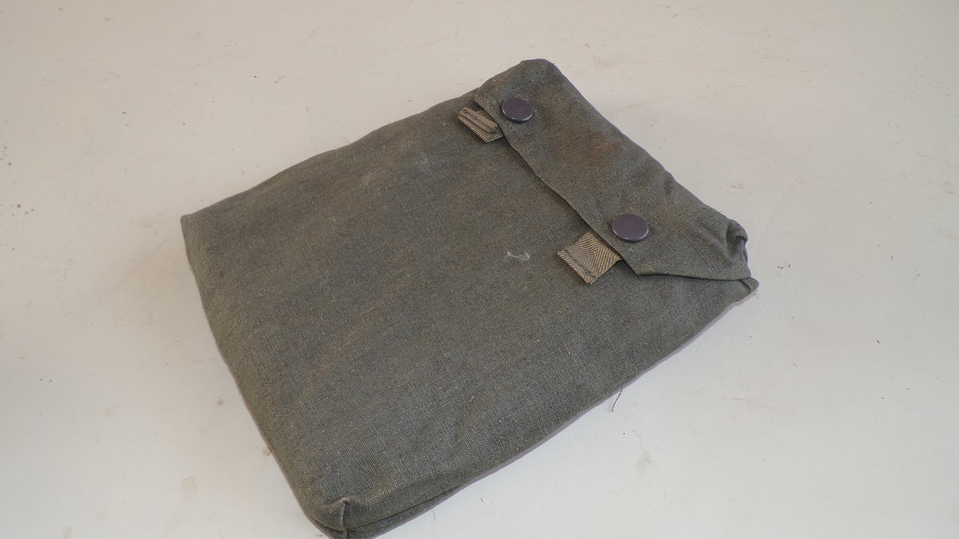 Mint gasspürplane with Matching Pouch