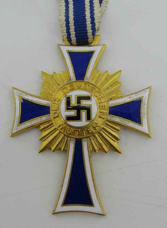 Mother’s cross in gold with box ( Klamt und Söhne )